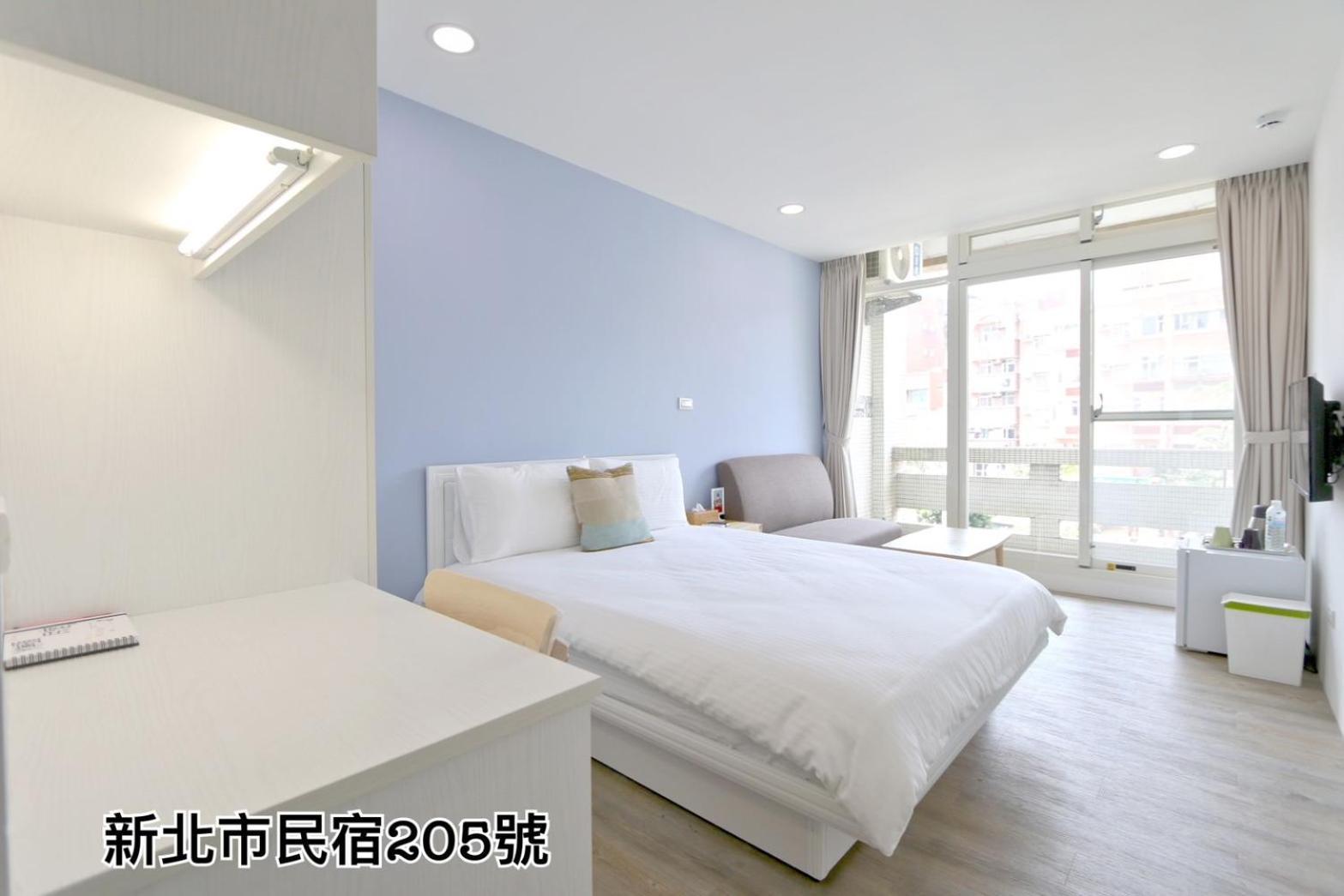 Locomotive Homestay Tamsui Exterior foto